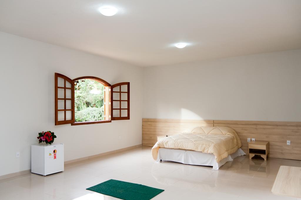 Hotel Pousada Vovo Duda Caeté Quarto foto